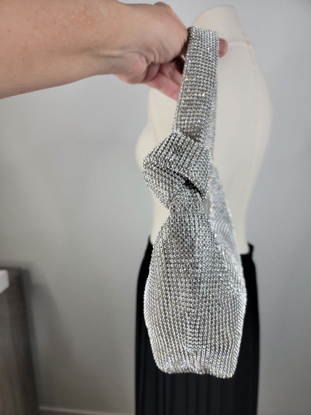 Olga Berg - Jessica Soft Crystal Mesh Croissant Bag Silver - Picture 4 of 17